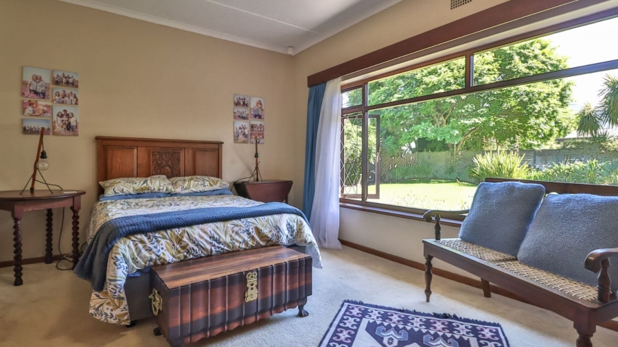 4 Bedroom Property for Sale in Dormehls Drift Western Cape